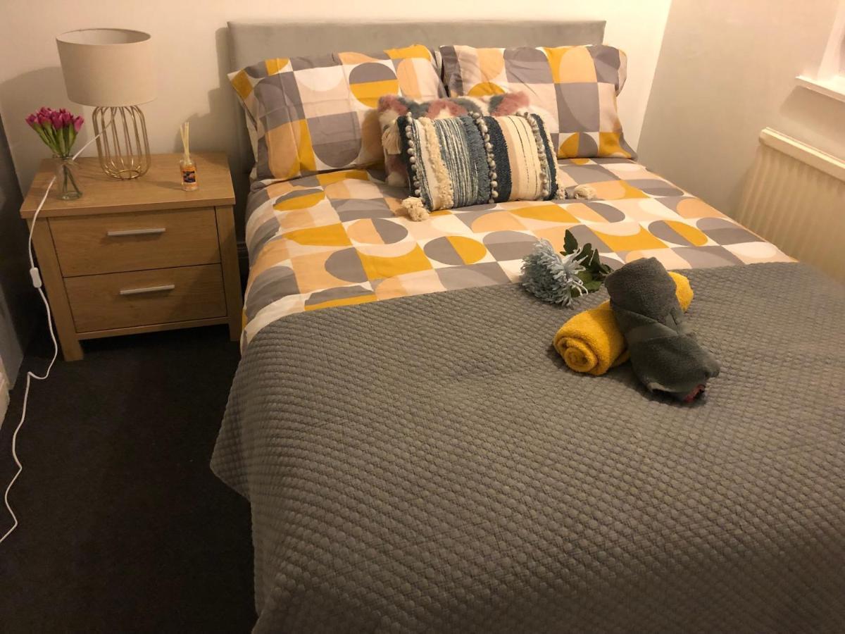 Handsworth Home - 2 Bedroomed 셰필드 외부 사진