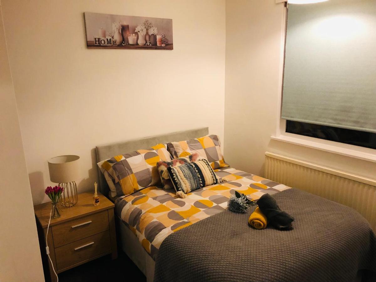 Handsworth Home - 2 Bedroomed 셰필드 외부 사진