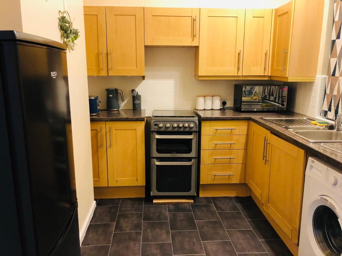 Handsworth Home - 2 Bedroomed 셰필드 외부 사진
