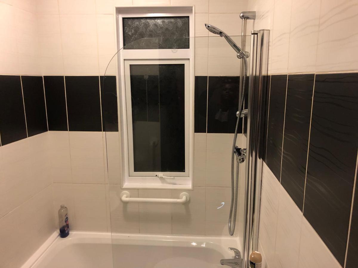 Handsworth Home - 2 Bedroomed 셰필드 외부 사진